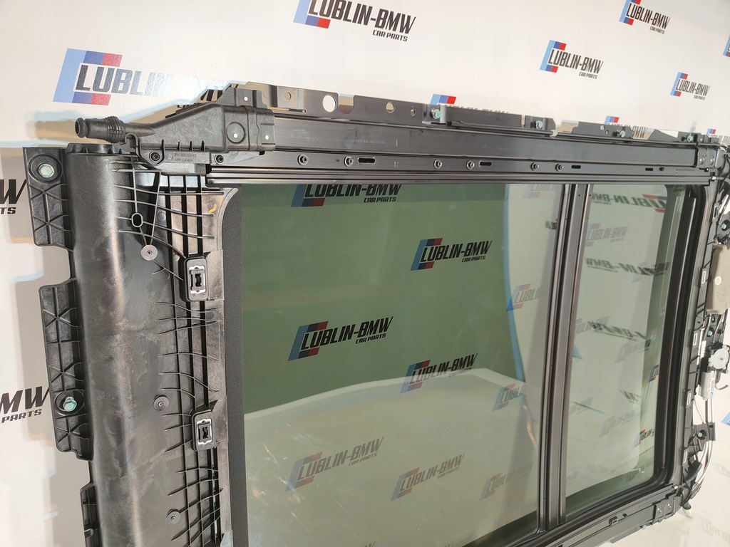 фото №16, Люк скляний панорама дах bmw g01 x3 f97