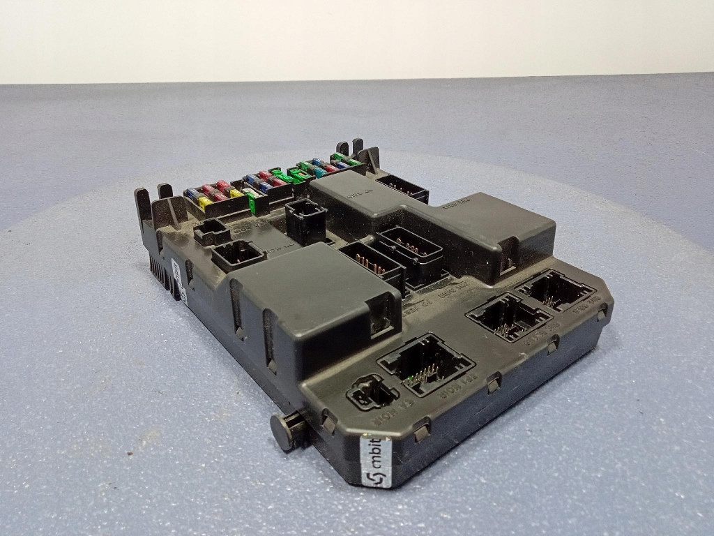 фото №6, Peugeot 307 коробка модуль bsi j04 9651196980