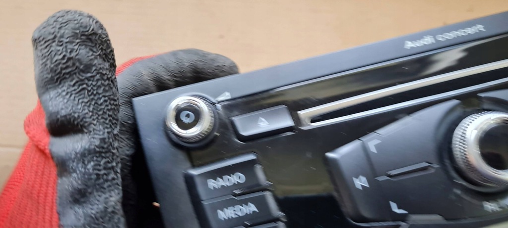 фото №7, A4 b8 lift радіо cd audi concert audi a4 b8 a5 8t lift 8r2035186a