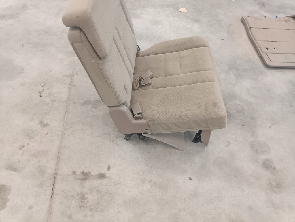 фото №6, Chrysler town country сиденья задняя 3 ряд