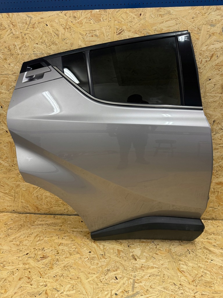 фото №1, Дверь задние правое toyota c-hr chr