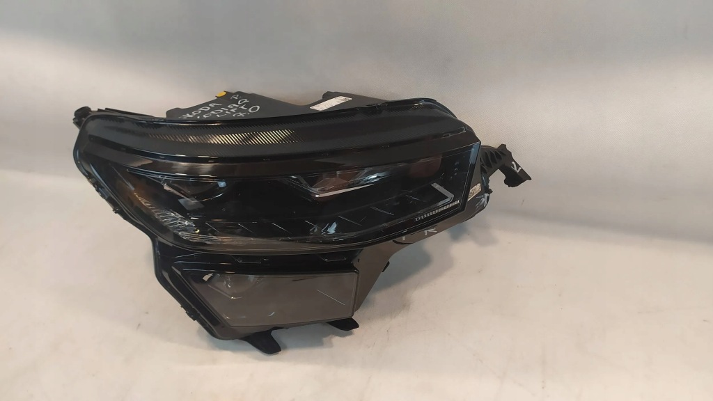 фото №1, Лампа перед правая skoda kodiaq lift