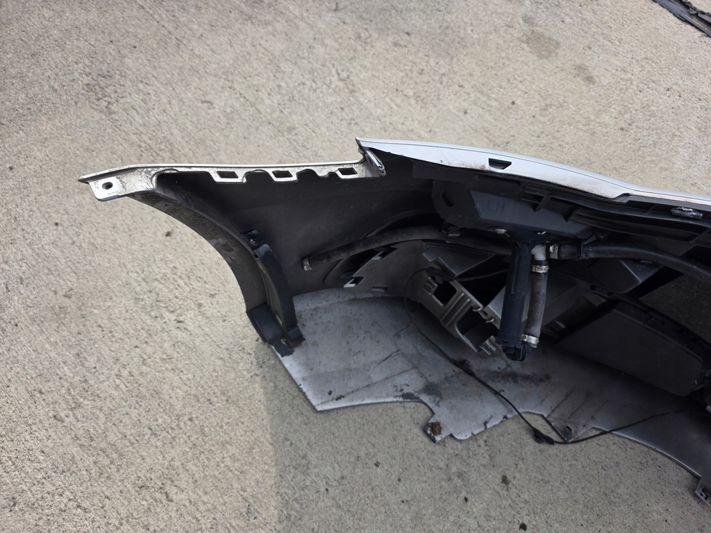 фото №12, Бампер перед kompletny audi a6 c7 s line омыватель 4 x pdc оригинал lx7w !!!