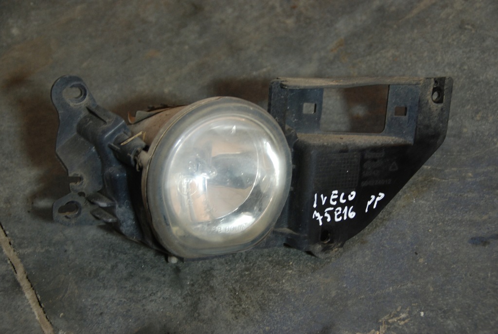 фото №1, Iveco eurocargo протитуманна фара+ рамка правий