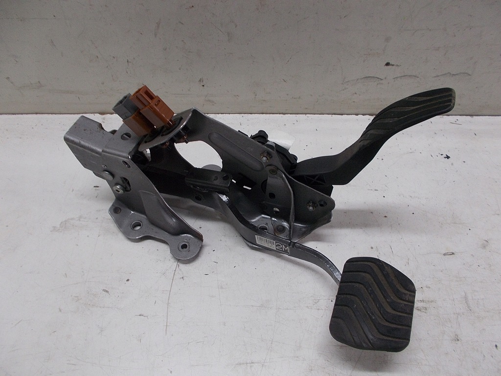 фото №4, Kadjar педалі автоматична коробка передач комплект 1.5 dci