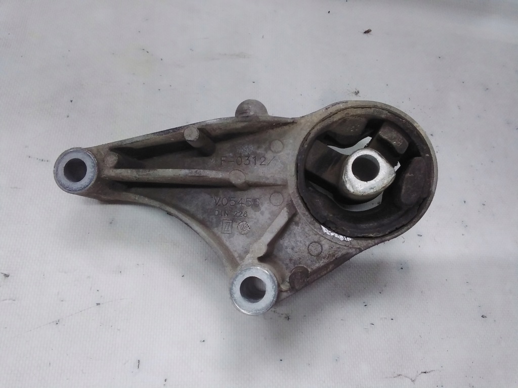 фото №1, 7741 opel astra кронштейн подушка двигателя v05456