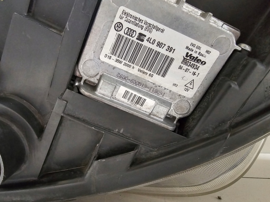 Фара передня правий праві перед seat ibiza iv 4 ксенон led європа  6j1941008q Київ