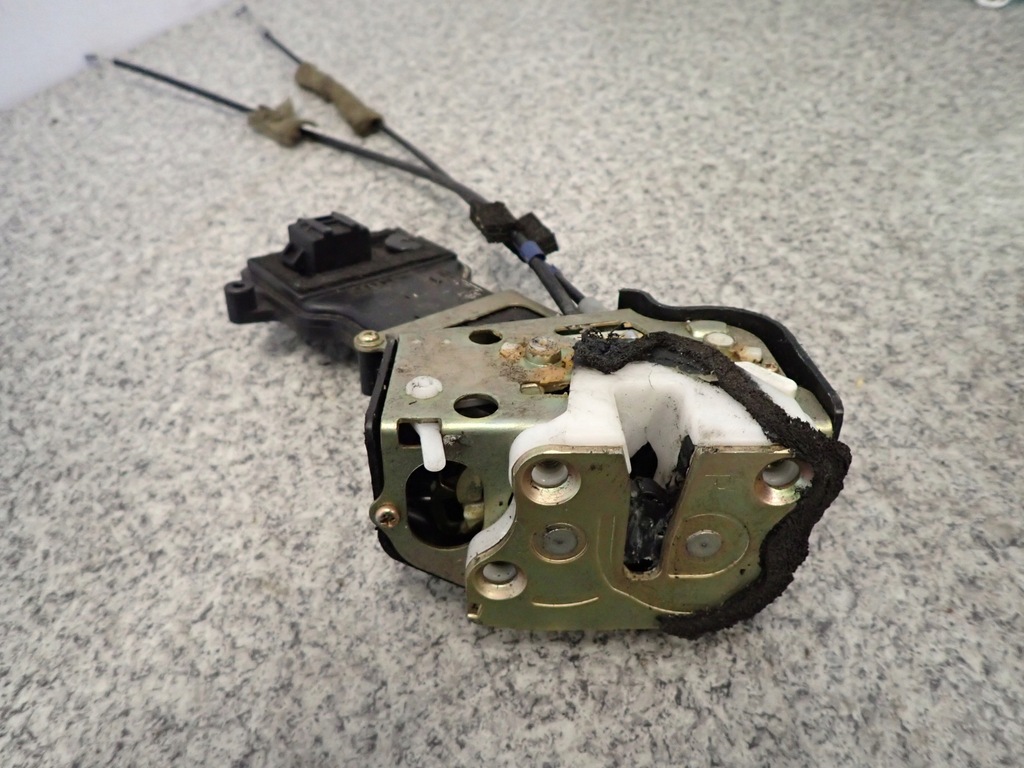 фото №4, Mazda 2 02-07 замок двері задній правий