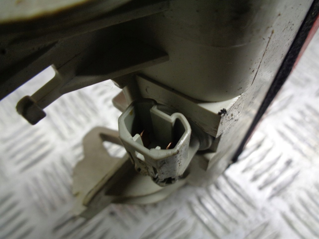 фото №3, Світло стоп-сигнал mazda 3 bk p3591