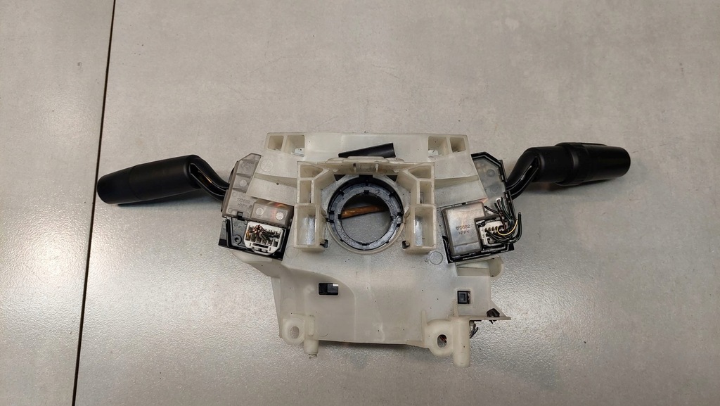 фото №6, Перемикач комбінований mazda 3 1.6 mz-cd 17d682