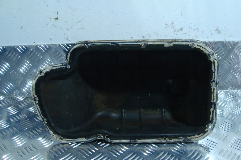 фото №5, Поддон масляная peugeot 207 1,4 16v poznań