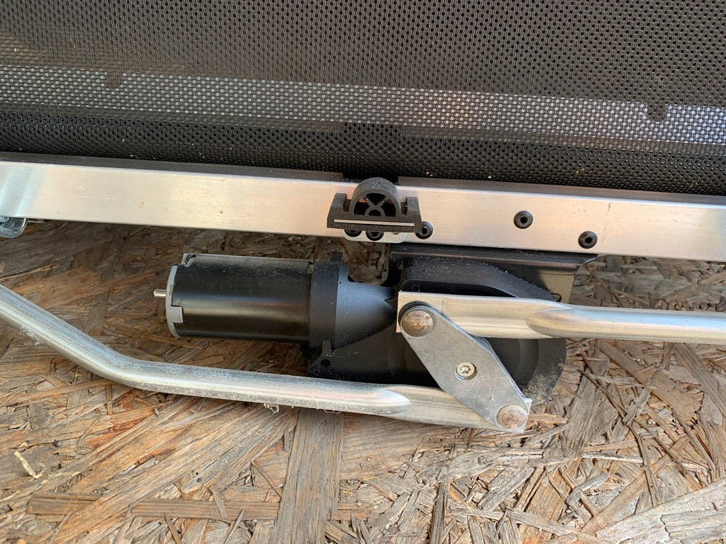 фото №9, Шторка задний стекло двигатель mercedes cl w216