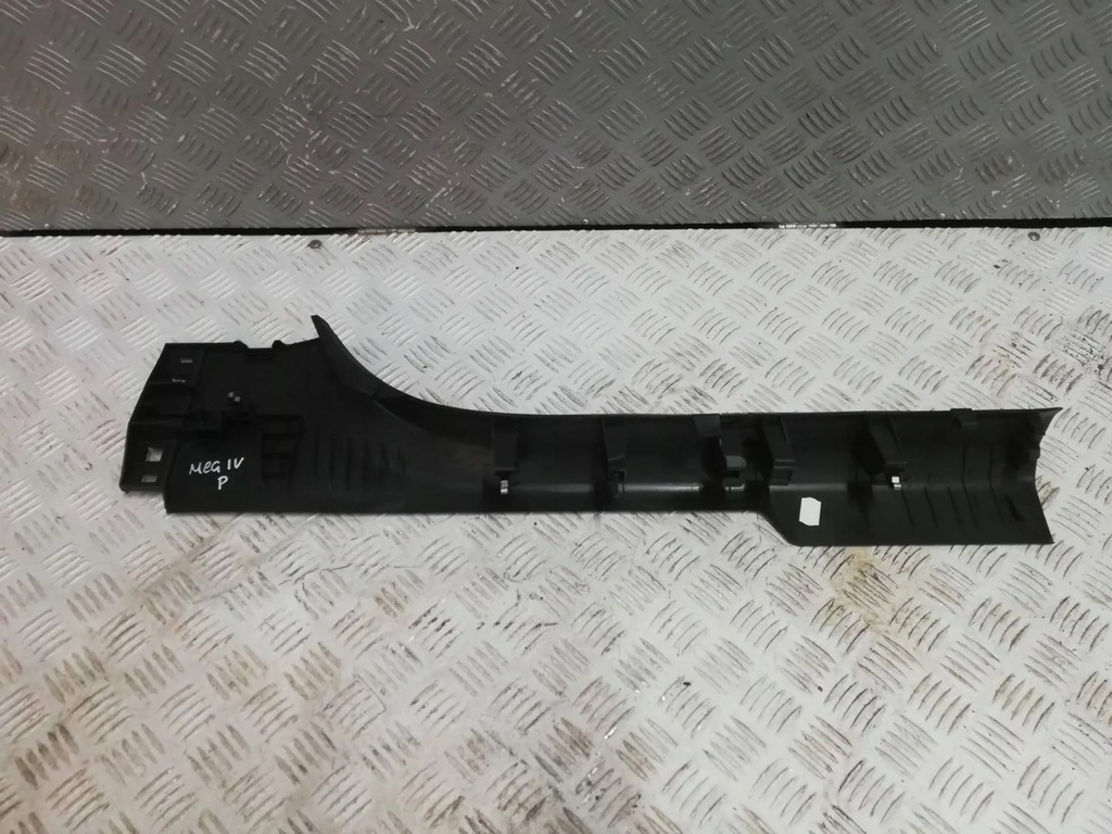 фото №1, Права перед молдинг захист поріг renault megane iv