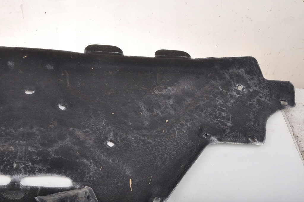 фото №7, Porsche macan шумоизоляция подкрылок капот 95b863831c