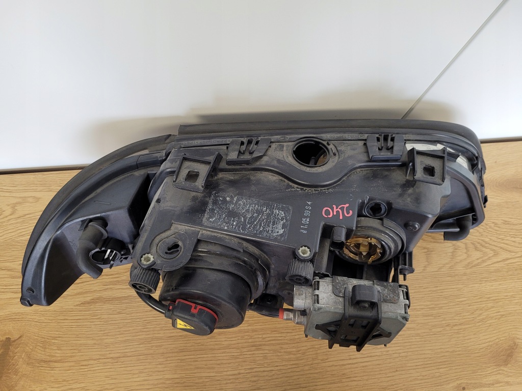 фото №10, Лампа левая фара левый bmw 5 e39 ксенон