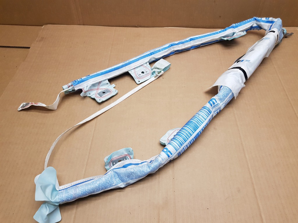 фото №1, Alfa romeo stelvio шторка безпеки бічна права 34231792b