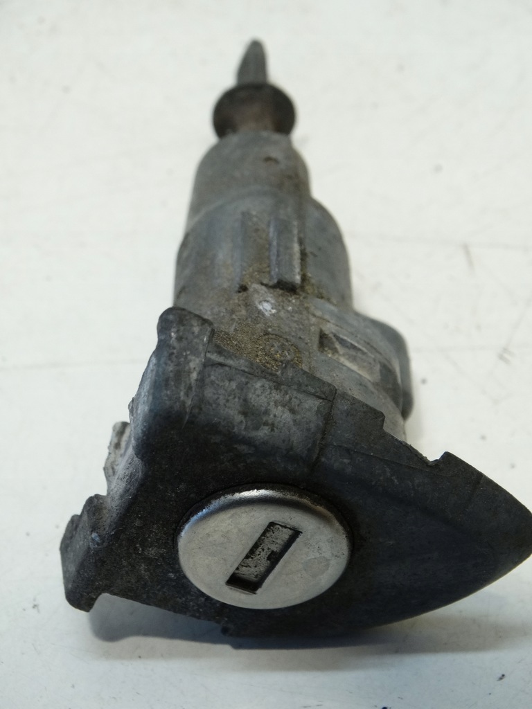 фото №6, Набір стартовий vw passat b6 2.0 tdi kombi 220tyś.km 2xkluczyk