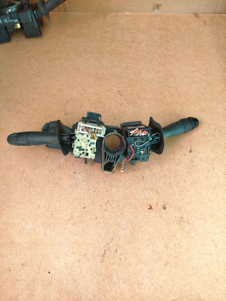 фото №2, Перемикач комбінований manetkabprzełącznik радіо renault kangoo i 7701044278