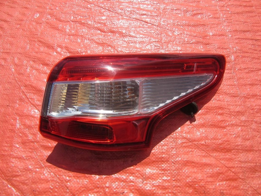 Купить Nissan qashqai j11 2016 фара правый  задний  led