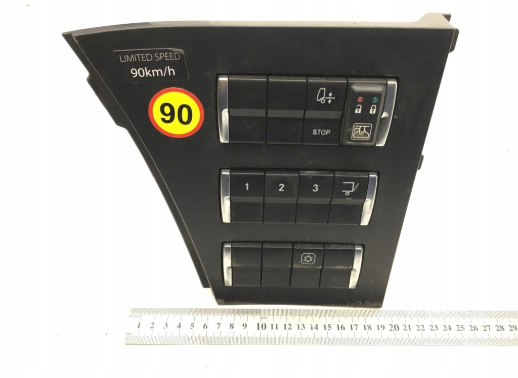 фото №1, Mercedes actros 2011-2018 mp4 бардачок консоль панели a9606802607