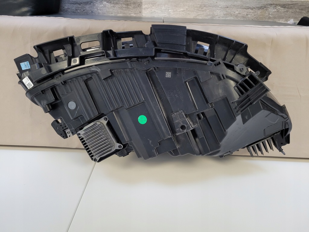 Tesla 3 лампа лівий перед ліва передня full led highland 1760888-00-e Оригінал