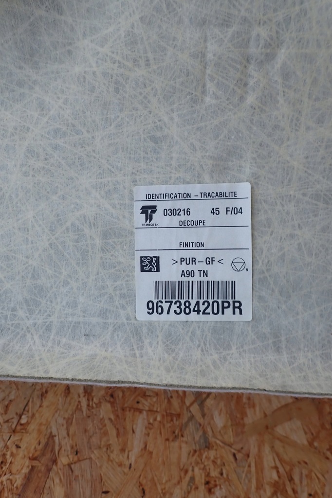 фото №10, Потолок 2018 peugeot 208 i 3d 96738420pr