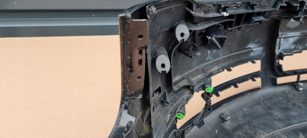 фото №14, Audi a4 b7 2004- бампер перед оригинал c407