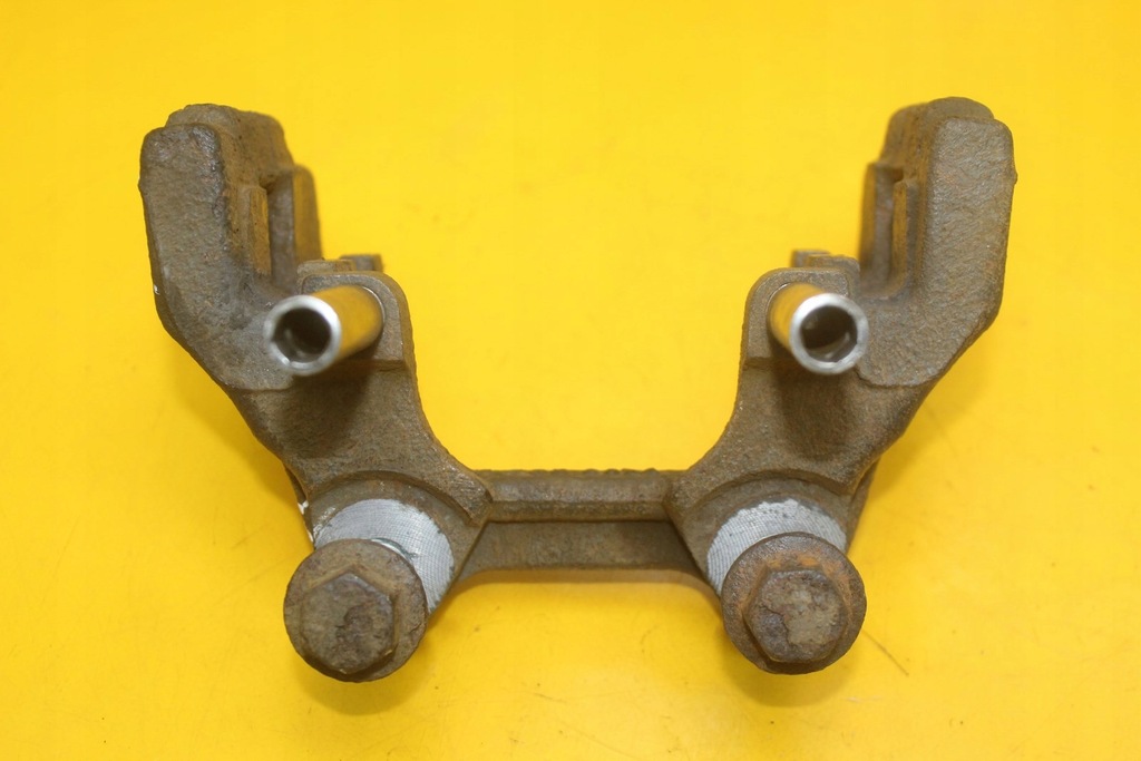 фото №5, Скоба супорт скоба правий задня задній bmw f30 f31