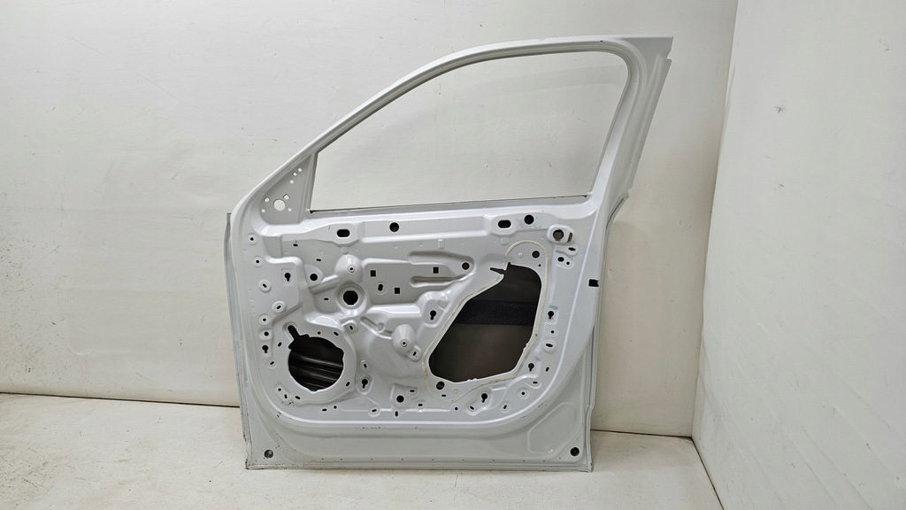 фото №7, Дверь перед передние правое peugeot 2008 ii