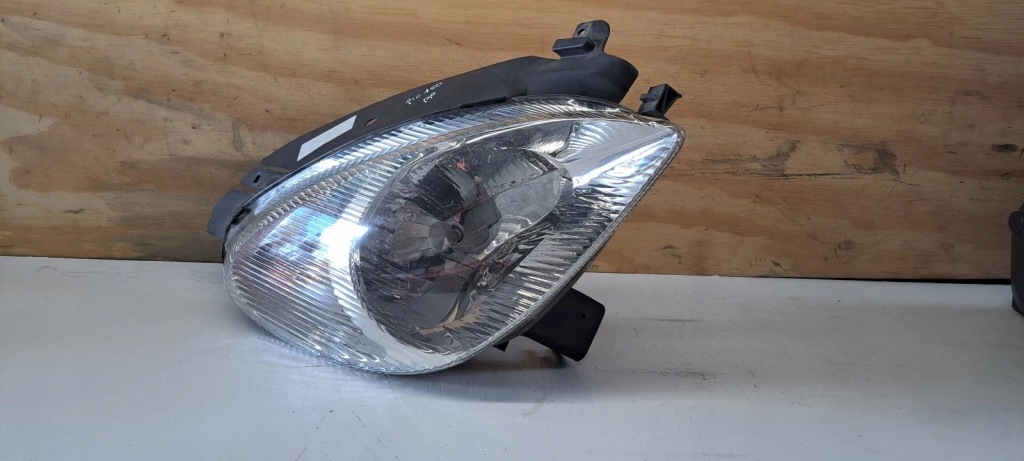 фото №1, Лампа перед права citroen xsara picasso eu