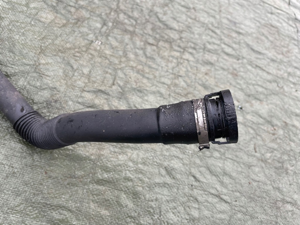 фото №3, Opel insignia a opc 2.8t труба шланг воздуха 55575086