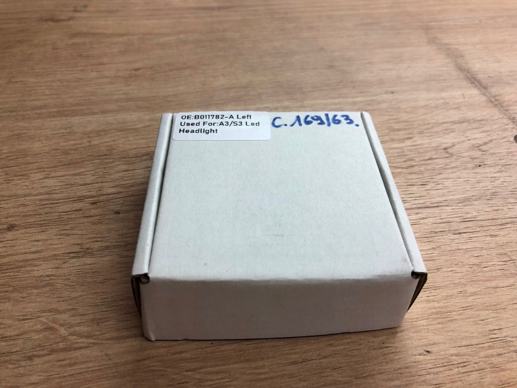 фото №7, Пластина matrix фара led drl левый do audi a3 s3 2017-2020 b011782-a