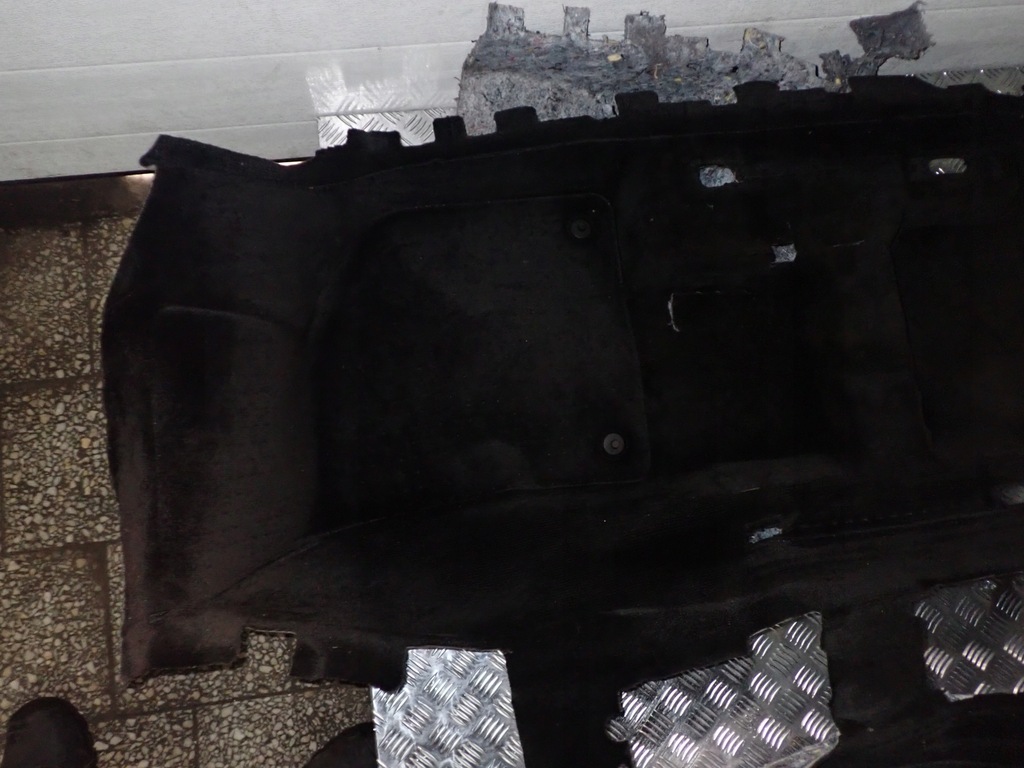 фото №6, Пол обшивка коврик vw passat b7 2.0 tdi sedan dsg 3ab863367b 10232