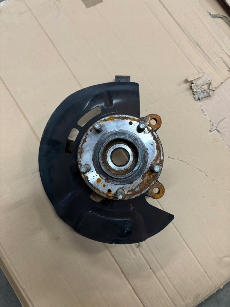 фото №1, Поворотний кулак права передня kia sportage iv hyundai tucsoc