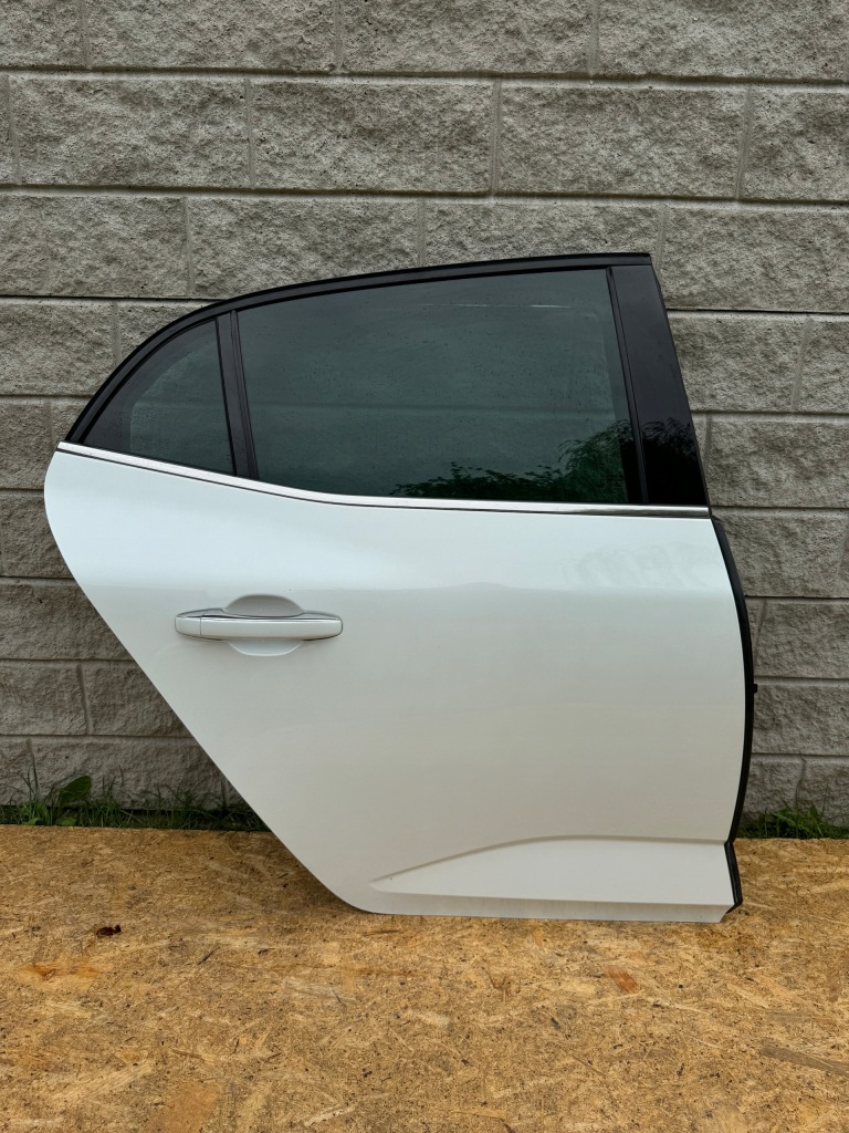 фото №1, Двері правий задня задні renault megane iv teqnc 16- hb