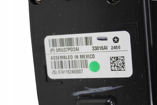 фото №8, Chrysler pacifica 17 лампа освітлення салону limited люк