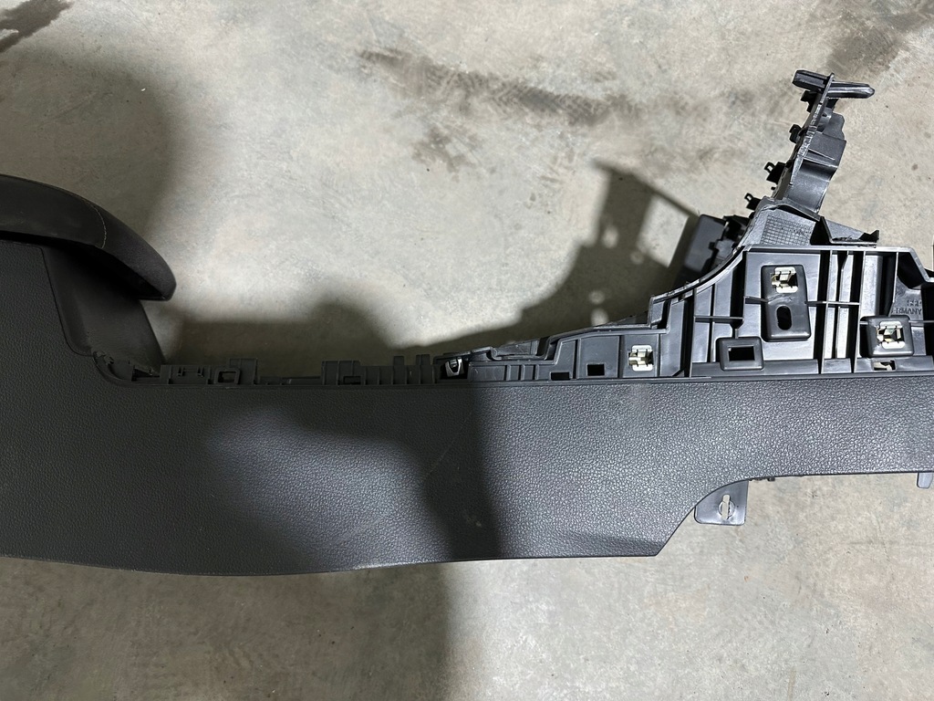 фото №8, Vw golf vii тунель підлокітник europa