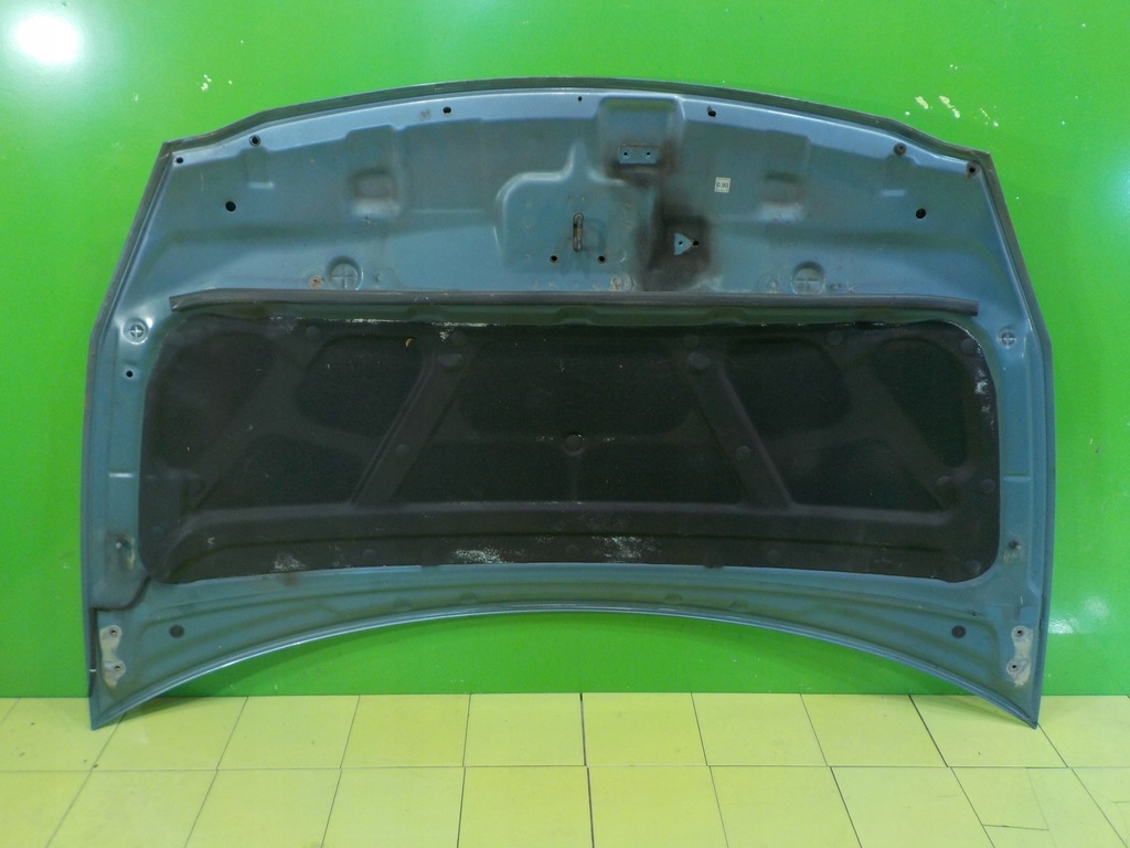 фото №8, Kia carnival ii 2.9 crdi 08r 5d капот