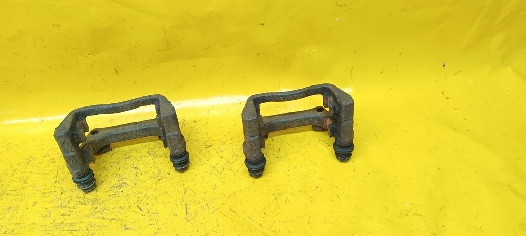 фото №9, Скоба супорт p/l задня zafira a 99095r lucas