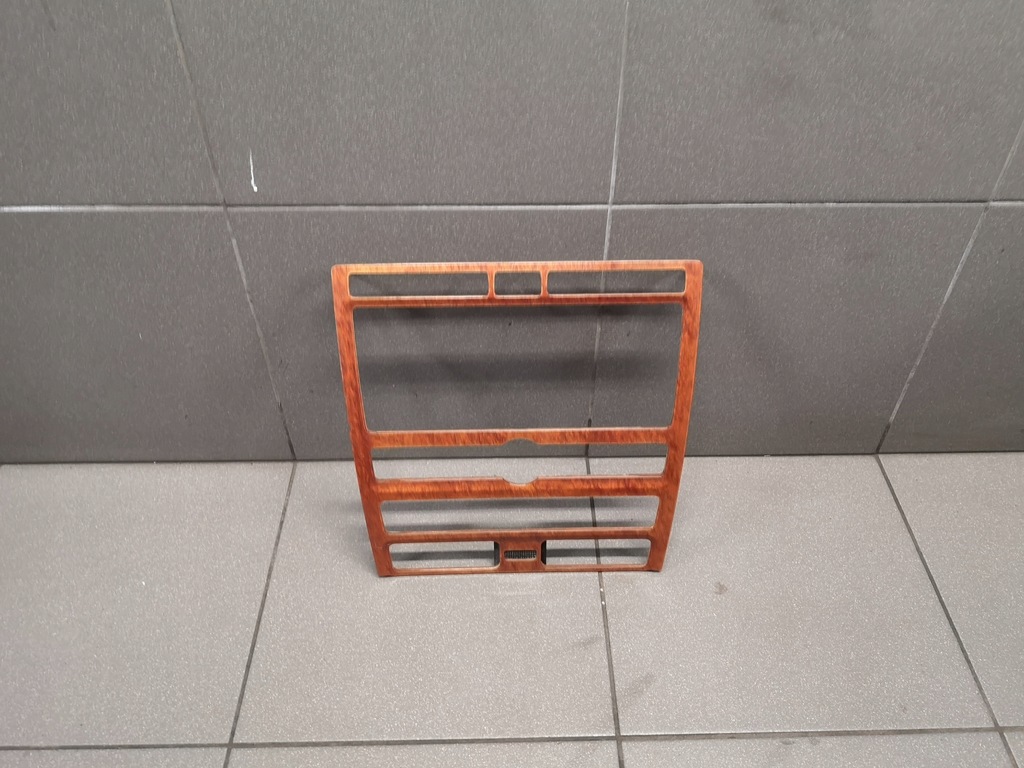 фото №1, Рамка dekor drewno консолі vw phaeton 3d0035122a