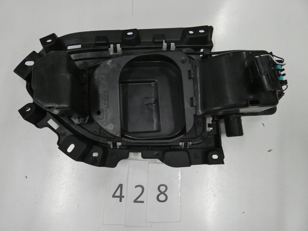 фото №6, Крышка, разъём зарядки kia niro ev/ e-niro 428.