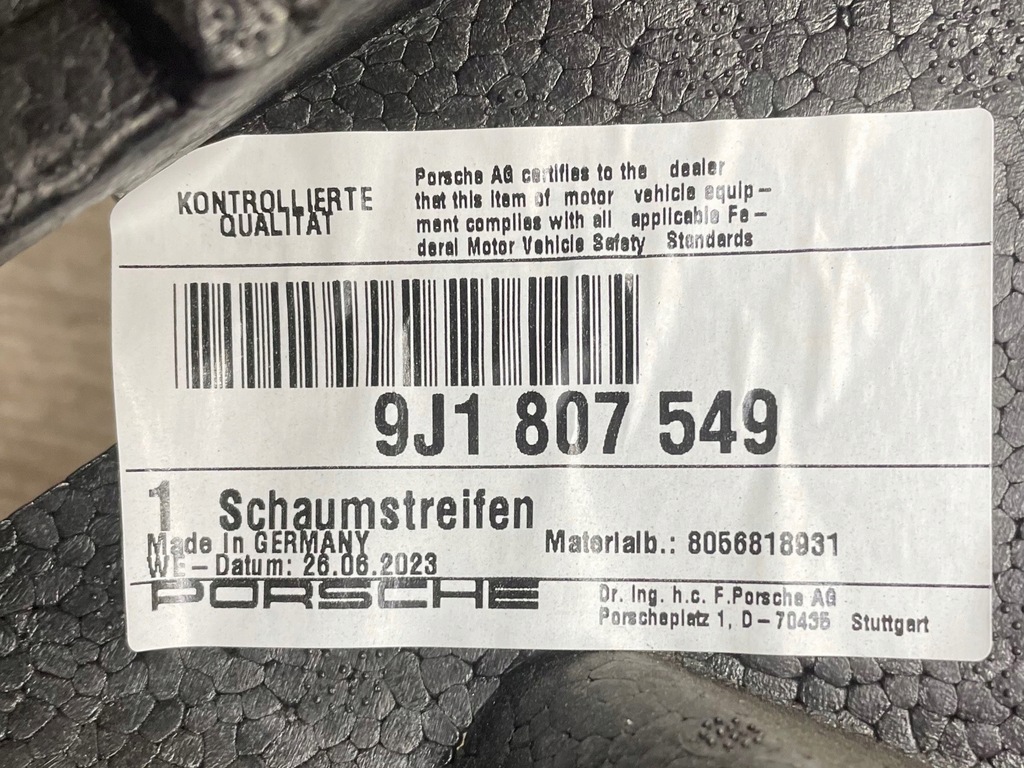 фото №9, Porsche taycan 9j1 2023 перед абсорбер бампера передний