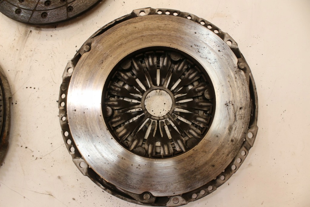 Зчеплення колесо двомасовий bk21-6477-cd ford transit custom 2.2 tdci eur 5 Оригінал