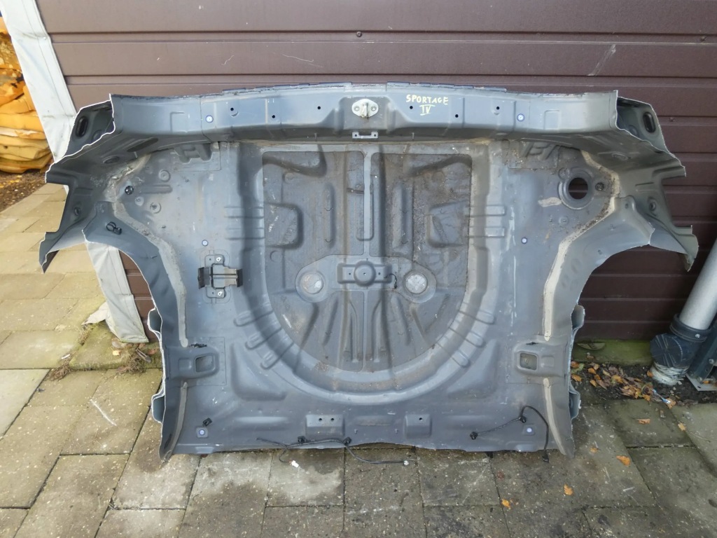 фото №1, Kia sportage iv 4 2015- поддон pas задний задняя четверть