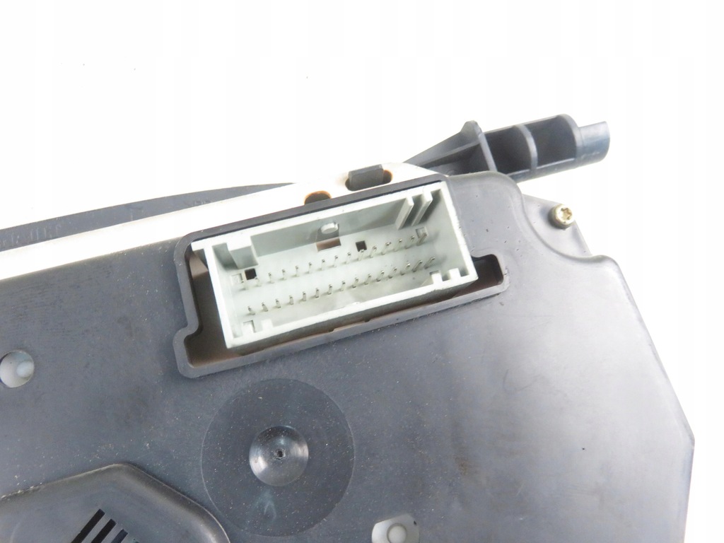 фото №10, Счетчик renault trafic ii 1.9 dci 100 - f9q 760 p8200006337a