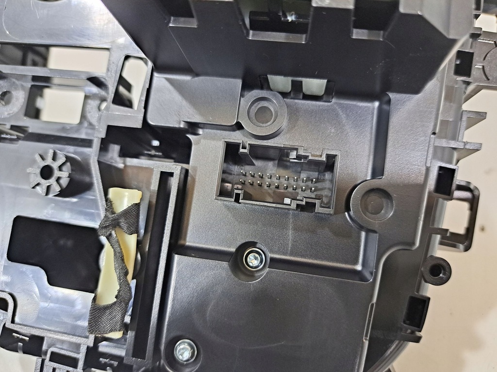 фото №11, Bmw x4 g02 2023 домкрат перемикання передач / верхній