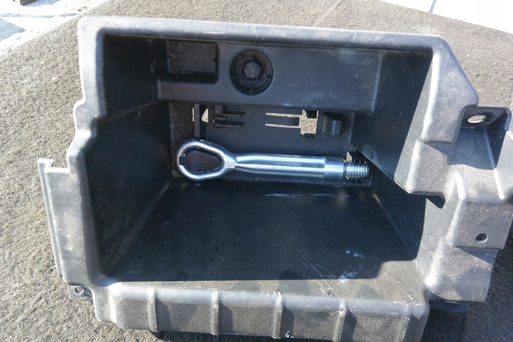 фото №9, Вкладыш багажника бардачок hak буксировочный bmw x3 f25