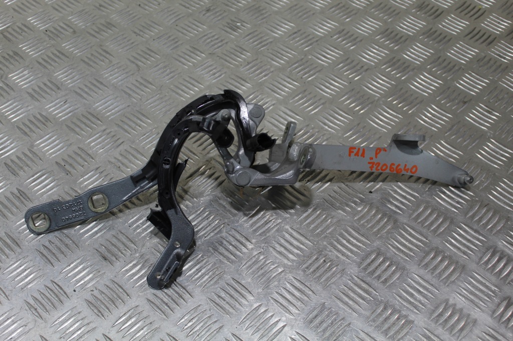 фото №1, Петля крышки правый bmw 5 f11 7206640