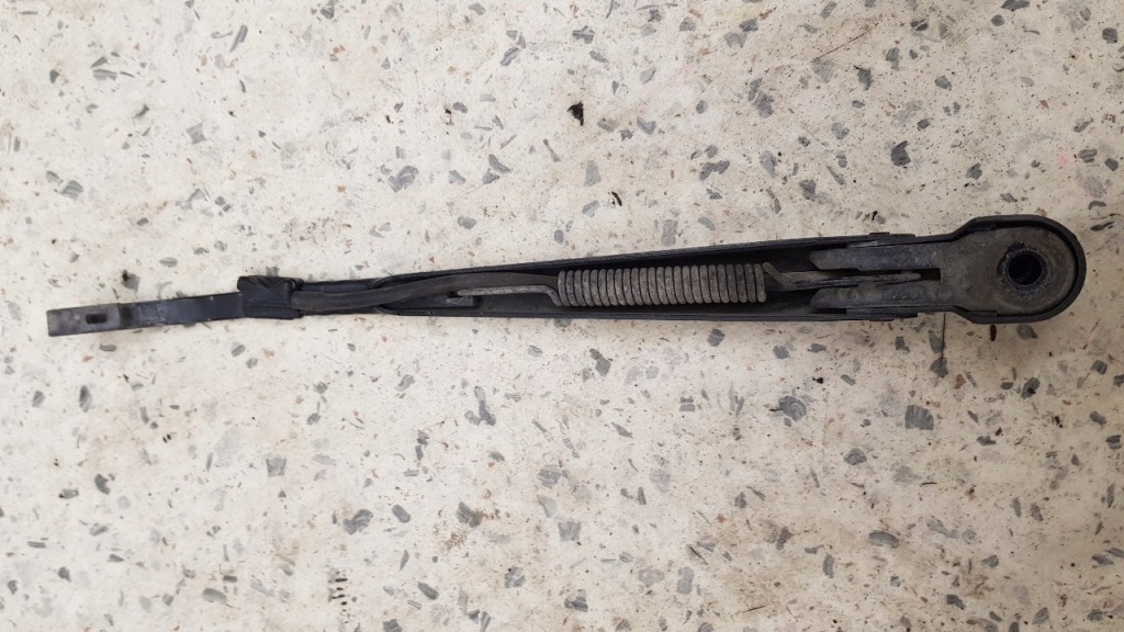 фото №2, Рычаг дворники крышки задняя peugeot partner i