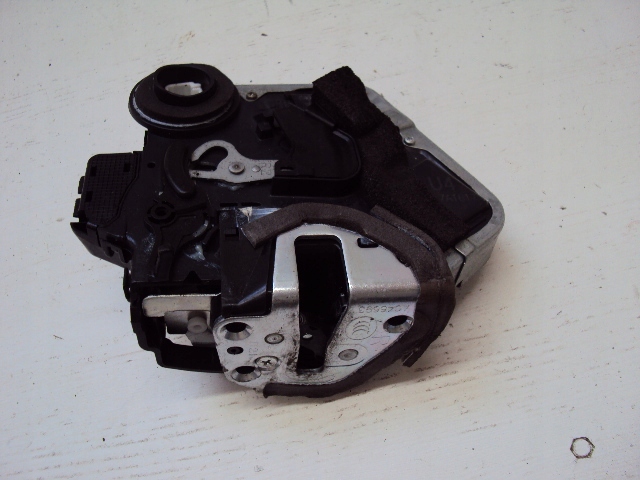 фото №1, Замок двері правий задня lexus is 250 2005-2013